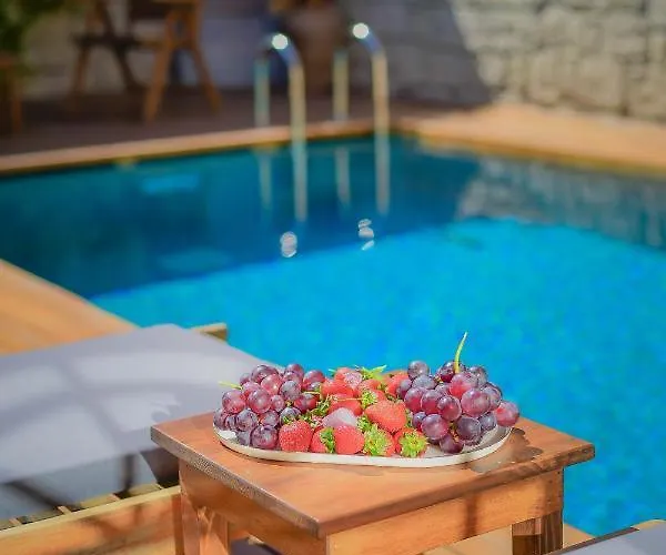 9 Boutique * Αλακάτι