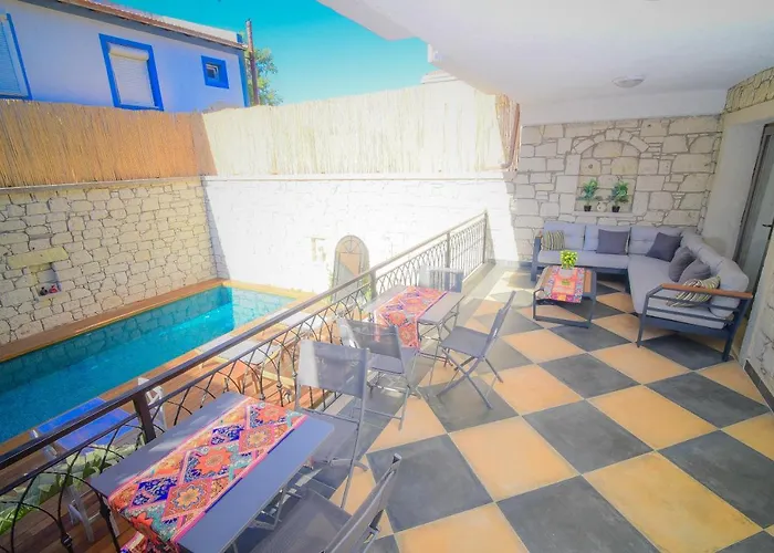 Δωμάτια σε οικογενειακή κατοικία 9 Boutique Αλακάτι